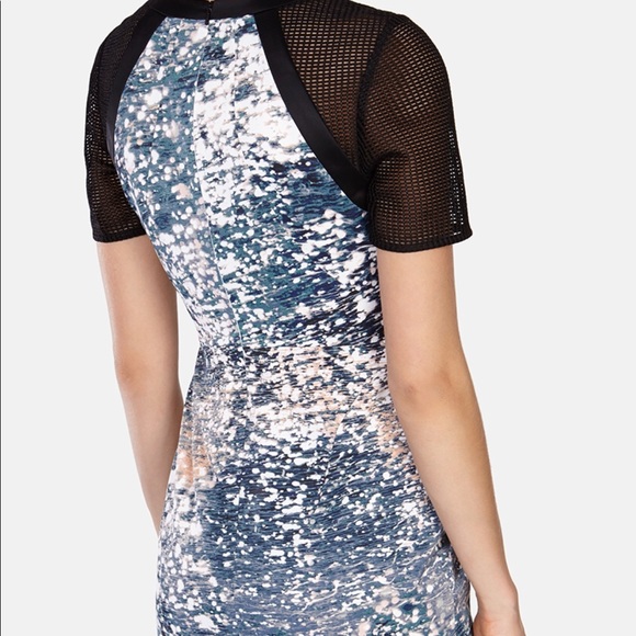 Stylish Karen Millen dress UK8 US 2 w black mesh sleeves - Picture 2 of 4